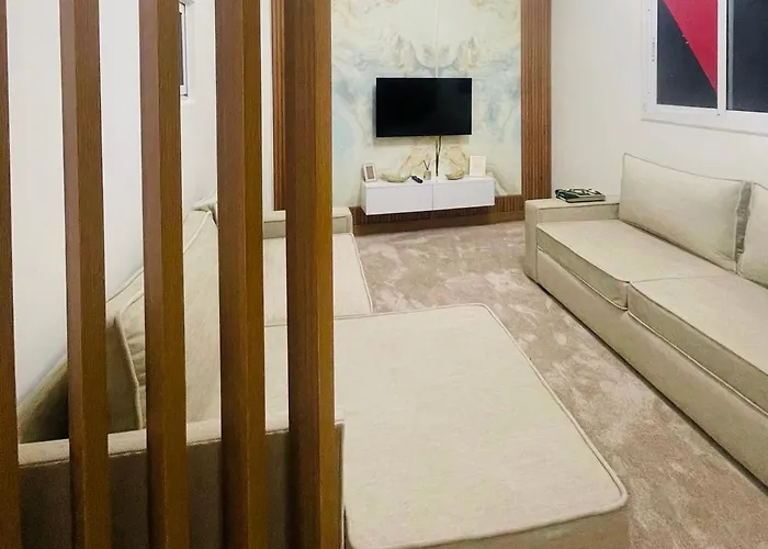 Modernes, Gemuetliches Studio